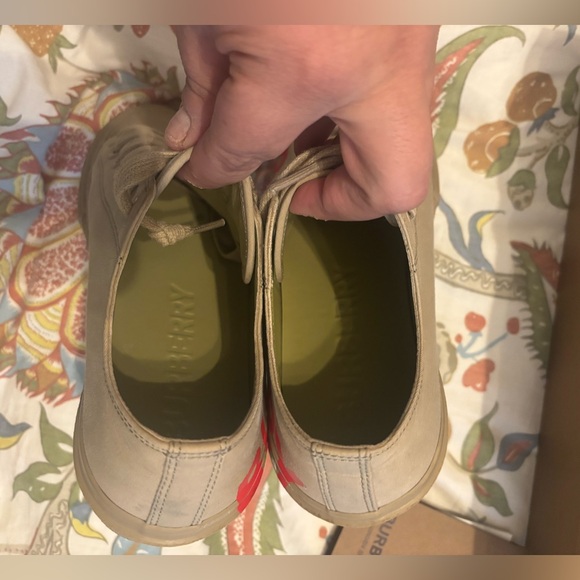 Authentic Burberry Dark HoneyLow Top Larkhall Sneaker with Red Lettering,37(7) - Picture 12 of 13